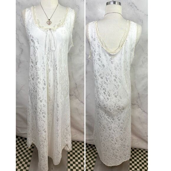 Vtg 80s Nightgown Dress White Satin Floral Lace Bridal Prairie Cottagecore SZ L - Picture 1 of 16